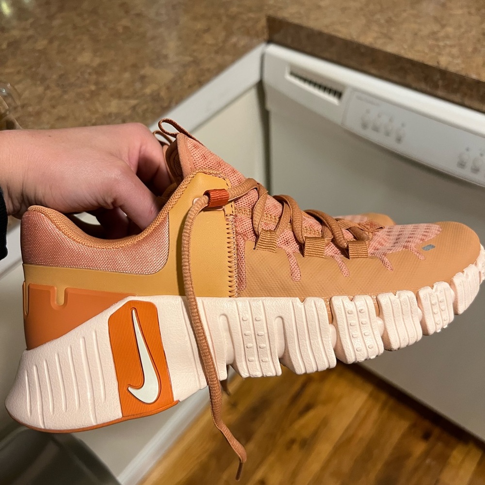 Like New Nike Free Metcon 5